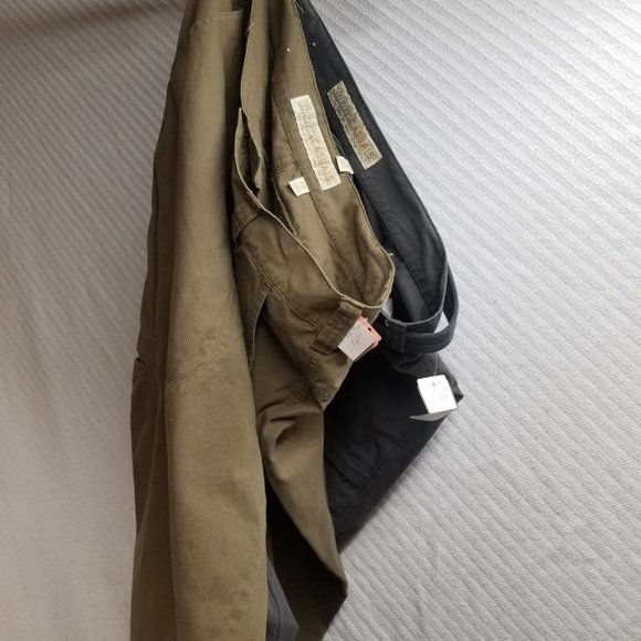 407 - Lot of 2 Cabela's 38W 32L Casuals Cargo Pants - Picture 14 of 14